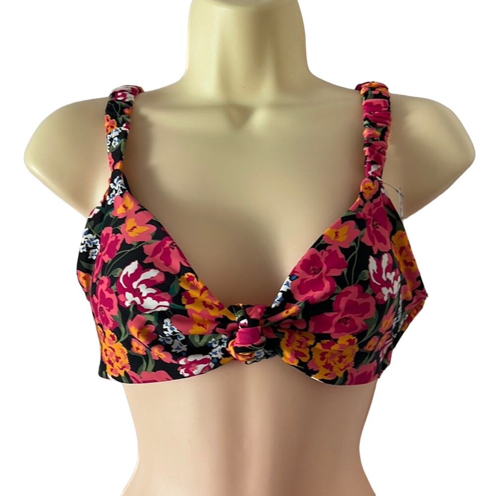 Time and Tru Black Floral Print Bikini Top Woman Size Small 4/6 NWT